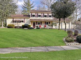 9 Ellen Cir, Old Bridge, NJ 08857