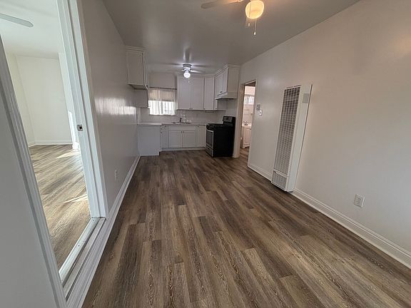 Kitchen-Door to Bedroom