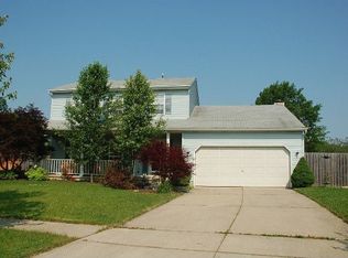 153 Findlay Ct, Elyria, OH 44035