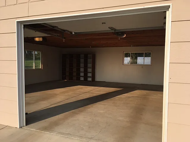 380 Kail Rd — Photo 9