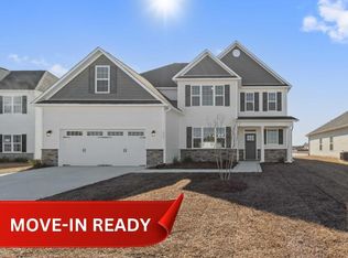 576 Appalachian Trl S, Jacksonville, NC 28546