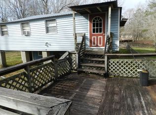 676 Claudes Rd, Colfax, LA 71417