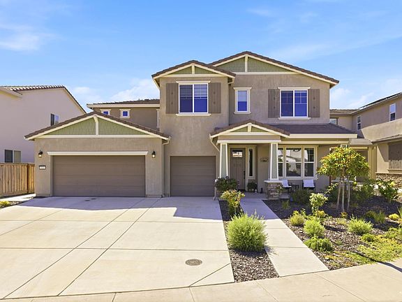 2nd image of 3321 Silver Linden Ct