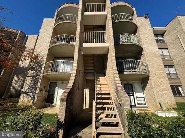 3319 Huntley Square Dr APT A2, Temple Hills, MD 20748