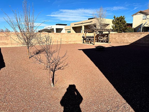 3rd image of 1384 Peppoli Loop SE