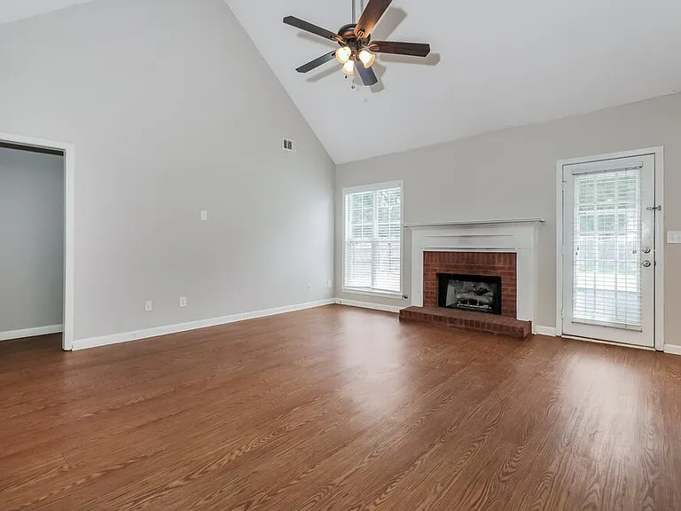 468 Haven Ridge Dr — Photo 4