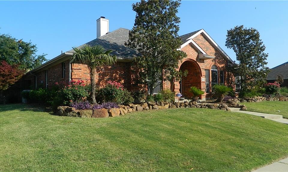 2nd image of 3414 Poe Dr