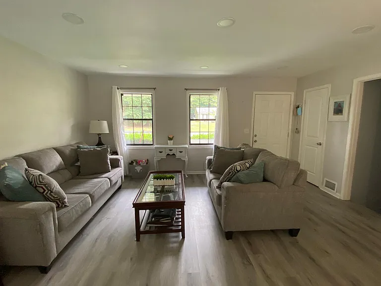 1365 Compton Woods Dr — Photo 5
