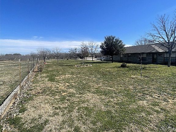 1090 County Road 233, Brownwood, TX 76801 | MLS #20530943 | Zillow