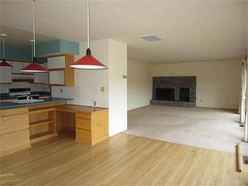 3rd image of 7096 Rogue River Dr