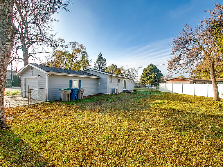 8000 W Dorian St — Photo 28