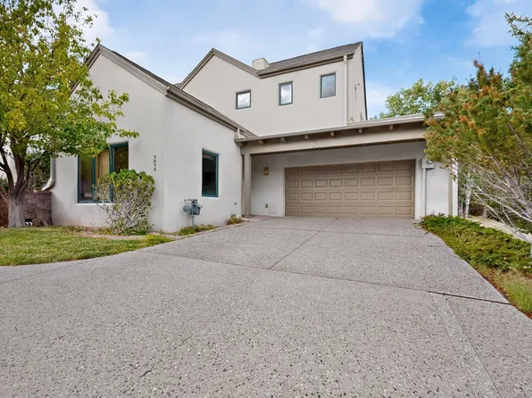 5050 Carriage House Dr, Los Alamos, NM 87544