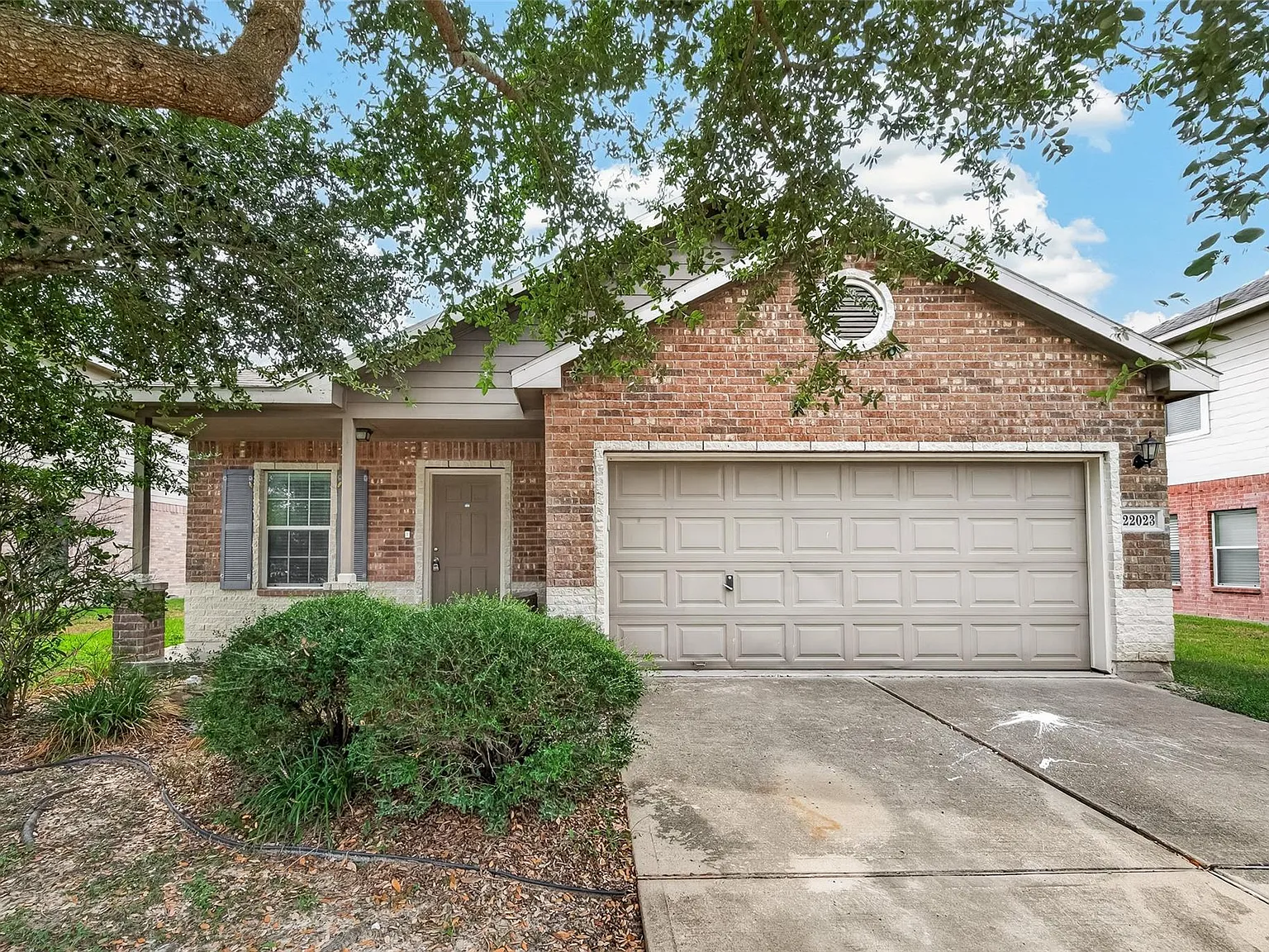 3 bed, 2.0 bath, 1680 sqft, $1,900 — Photo 1