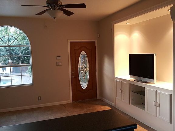 2nd image of 1731 Whitehaven #2