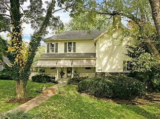 204 Bridgepoint Rd, Belle Mead, NJ 08502