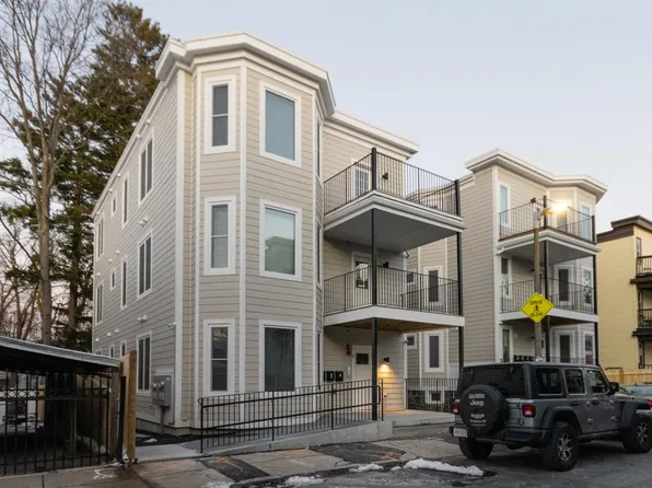 9 Tovar St #3, Dorchester, MA 02122