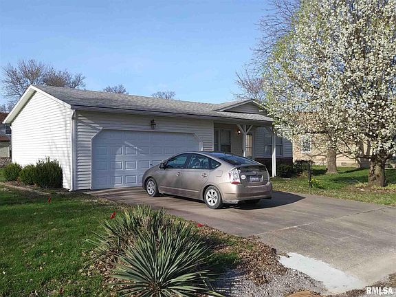 2nd image of 1396 Coral Way