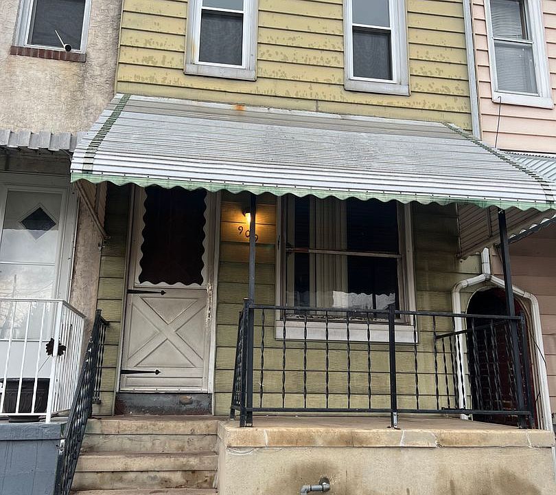1st image of 909 Marion St