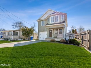 25 Beckert Dr, Brick, NJ 08723