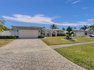 3611 N 33rd Ter, Hollywood, FL 33021