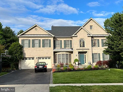 3911 Arbor Crest Way Photo 1
