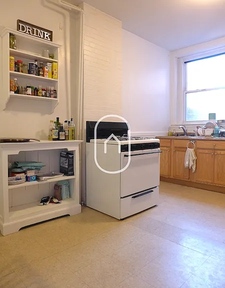 115 Longwood Ave — Photo 15