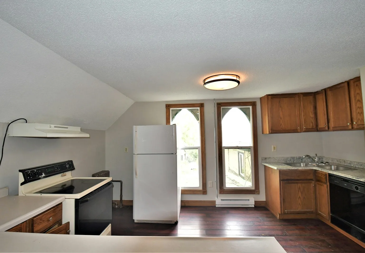 710 West 4th Street, Unit 712 1/2 — Photo 4