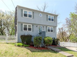 23 Oak Grove Blvd, North Providence, RI 02911