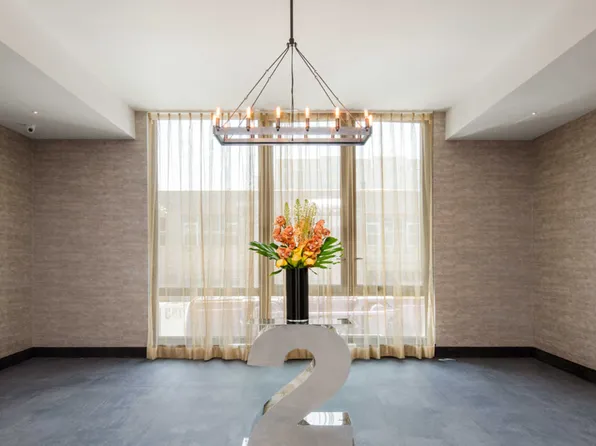 239 North 9th Street image 6 of 57