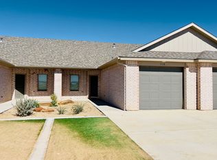 1118 N 7th St, Wolfforth, TX 79382