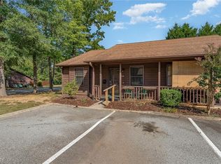 429 James Ct, High Point, NC 27265