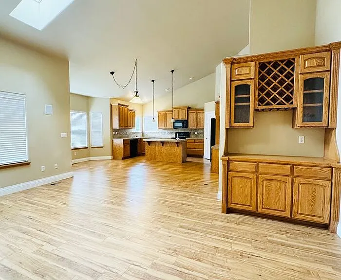 4960 Hornbeam Ct — Photo 6