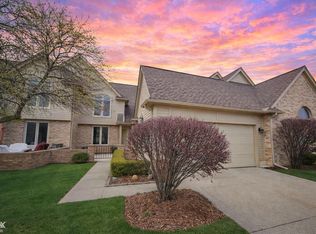 16890 Sandstone Cir, Macomb, MI 48042