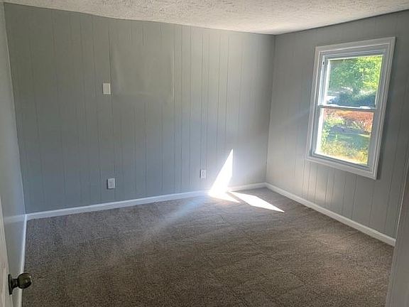 2nd image of 490 Louisiana Ave