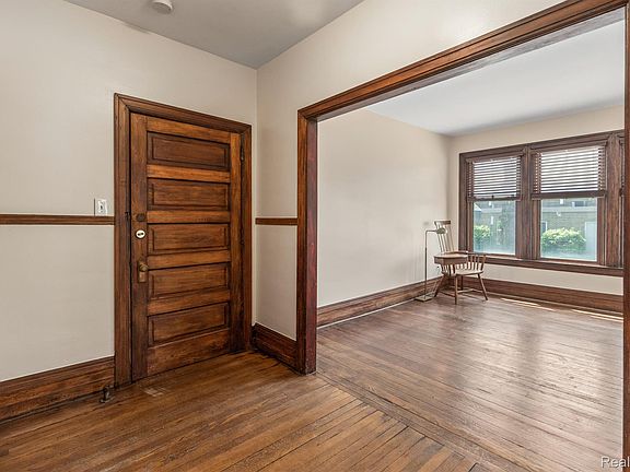3rd image of 1450 6th St #A