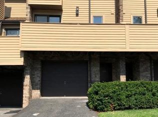 1301 16th St #38, Fort Lee, NJ 07024