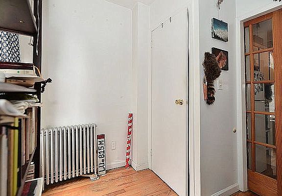 4th image of 192 Orchard St #5
