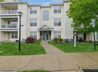 367 Saint Andrews Pl, Englishtown, NJ 07726