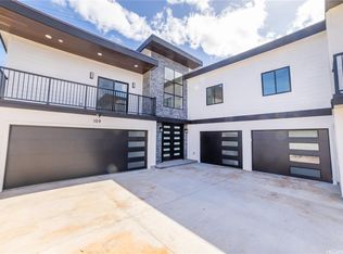 1091 Puu Alani Way, Pearl City, HI 96782