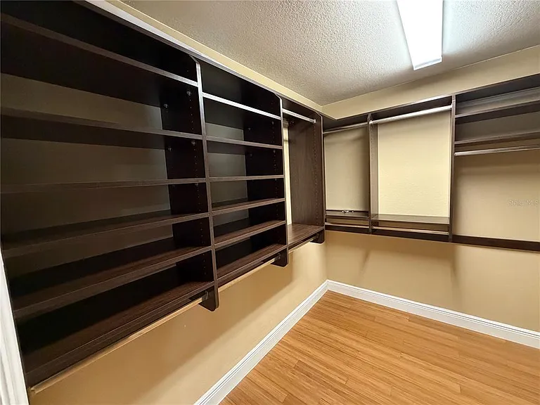 370 Foster Ln — Photo 20