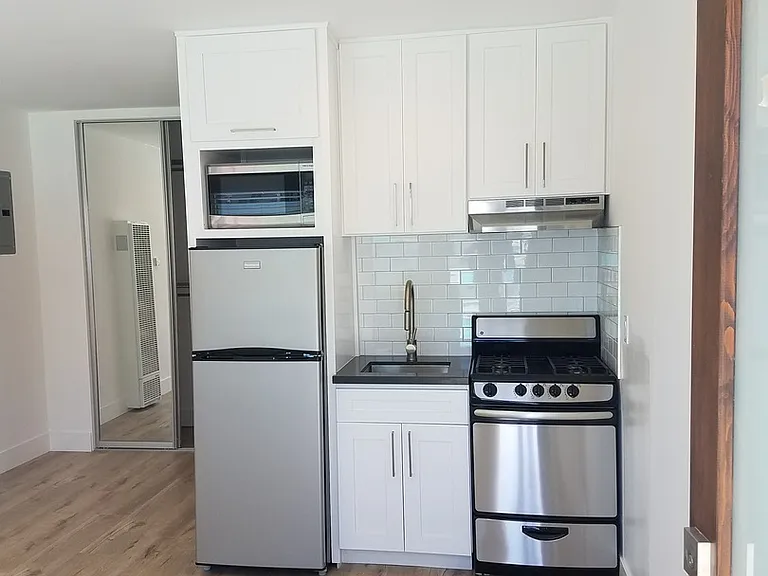 1750 Sycamore LLC — Photo 2