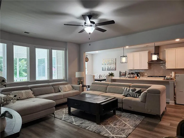3650 Deaton Trl — Photo 11