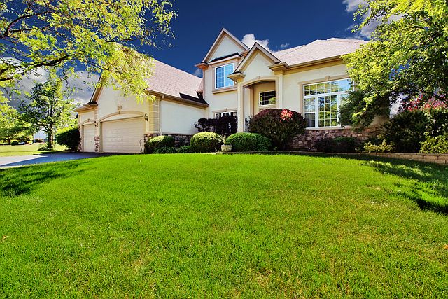 1st image of 814 Evan Ln