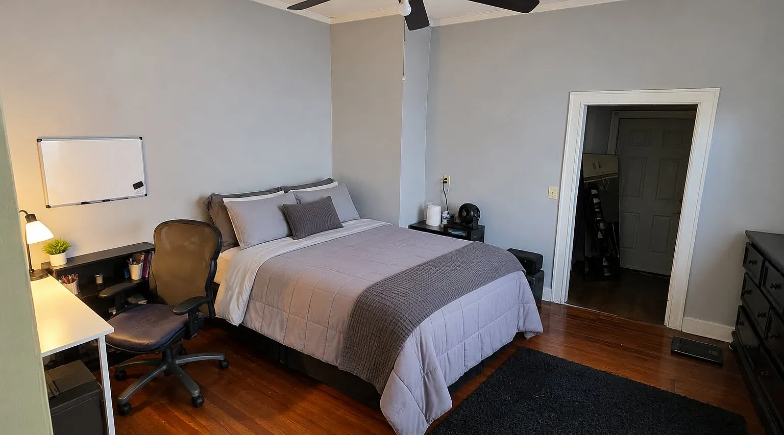 5 bed, 2010 sqft, $4,500 — Photo 4