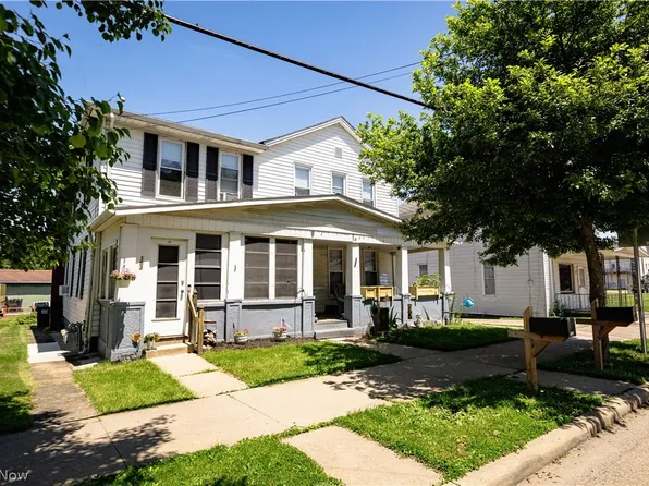 153/155 W Lisbon St, Waynesburg, OH 44688