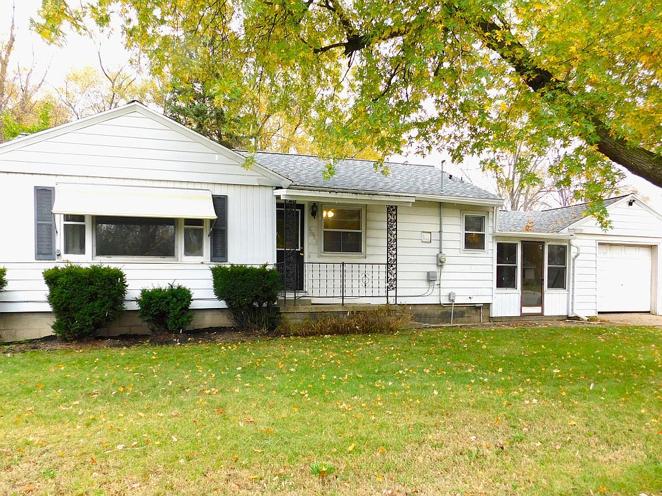 1st image of 12083 James St