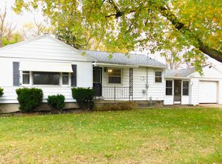 12083 James St, Holland, MI 49424