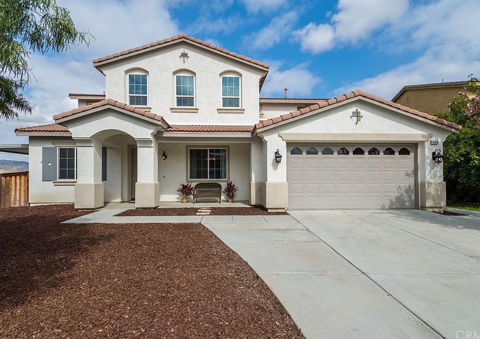 1st image of 1546 Wagon Creek Cir