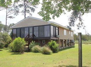 38 Rigby Ln, Diggs, VA 23045