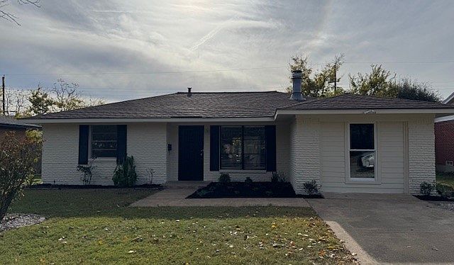 1st image of 2407 William Brewster Dr